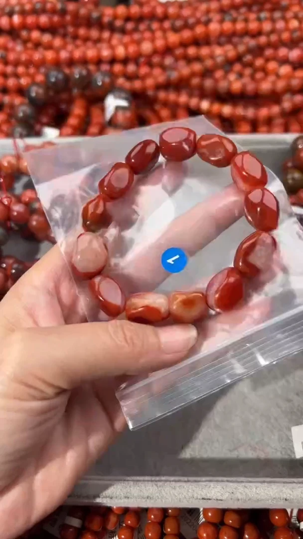 南红玛瑙手串未镶嵌11+