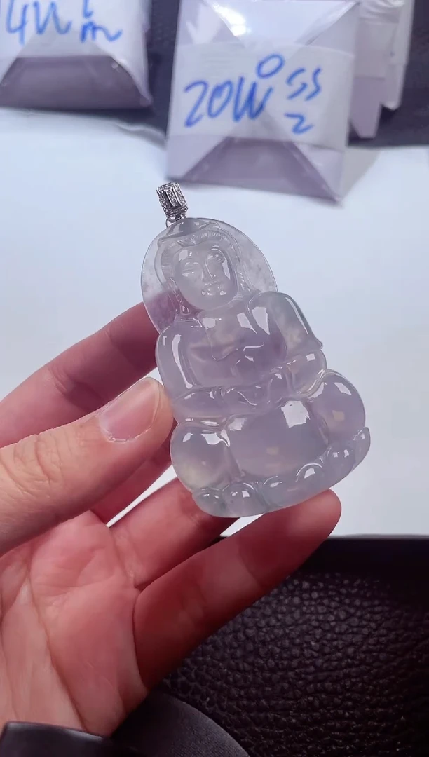 颈饰18K金镶嵌翡翠00008482