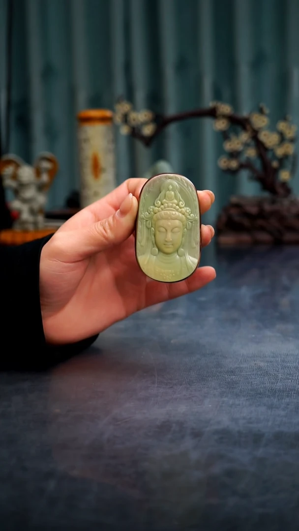 【闪购商品】紫袍玉带石观音手把