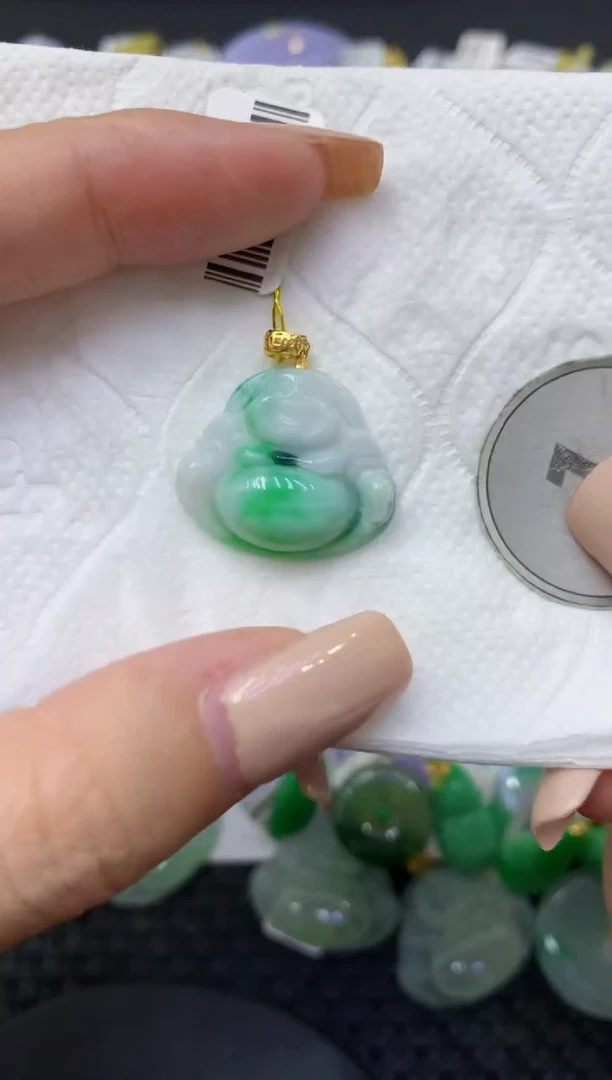 颈饰未镶嵌翡翠天然缅甸翡翠A货