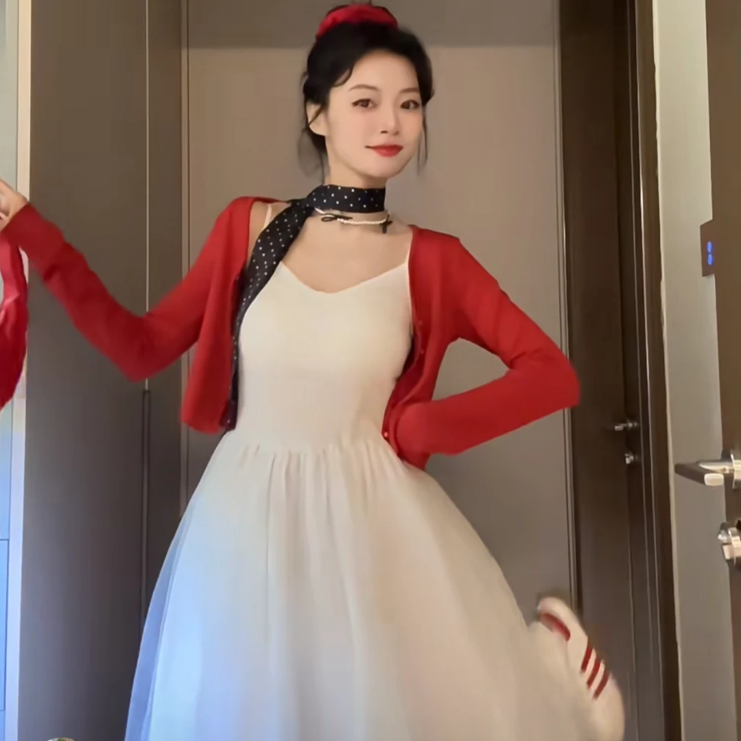 八音盒女孩芭蕾风网纱连衣裙女收腰显瘦长裙针织开衫