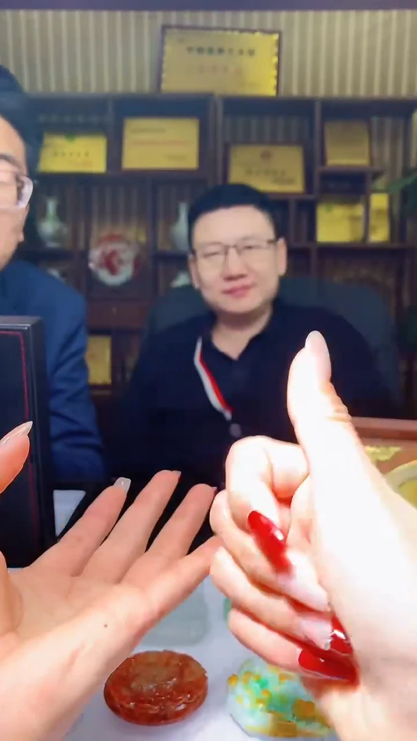 【闪购商品】定制翡翠未镶嵌1071hm-毛货挂件