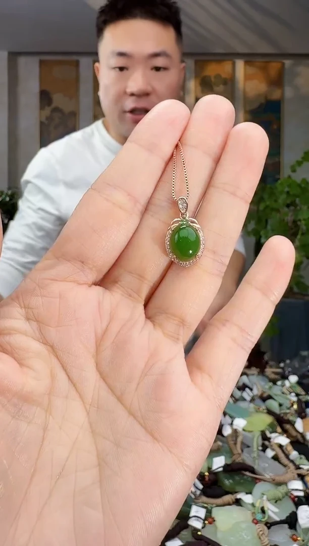 未镶嵌和田玉挂件拍一发一