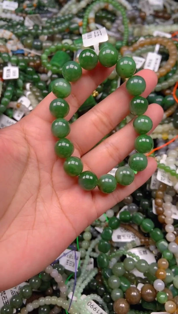 和田玉未镶嵌挂件1