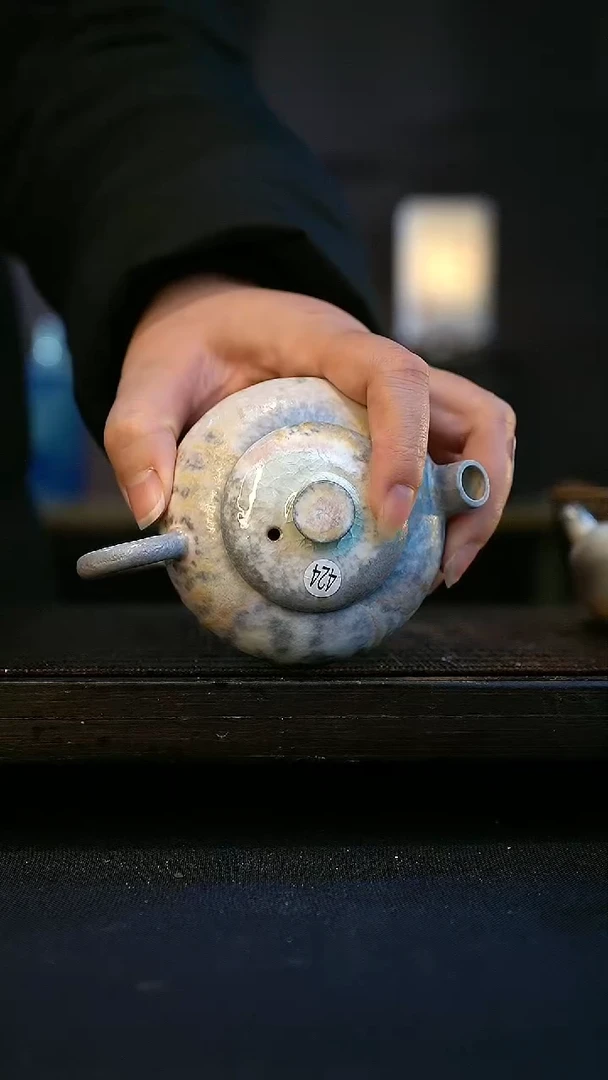 【闪购商品】壶424号容量110-120ML有取钉痕迹