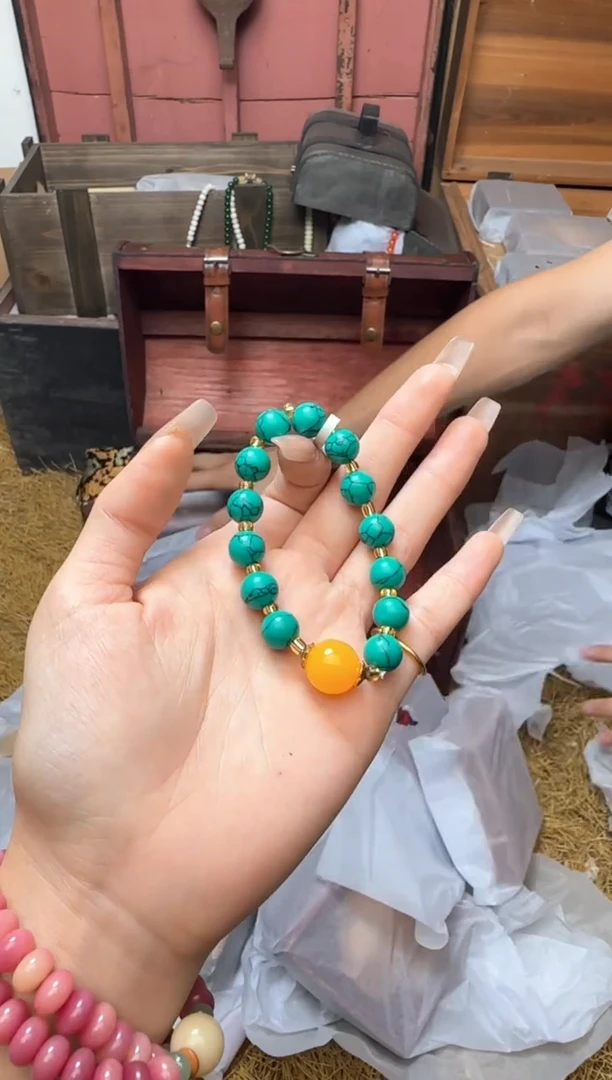 精美手串（无礼盒）