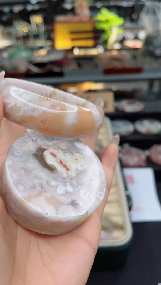 【闪购商品】石英质玉手镯未镶嵌57圈口（不退不换）1680885