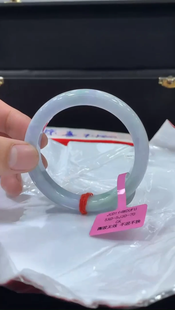 未镶嵌手镯翡翠翡翠手镯