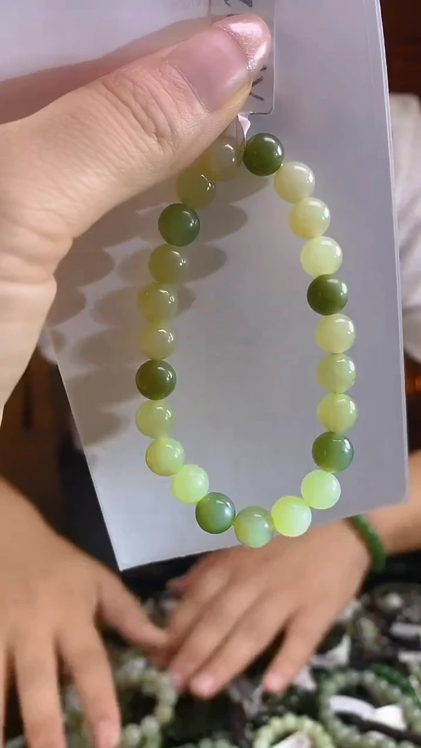 和田玉未镶嵌颈饰多样性发货，拍一发一