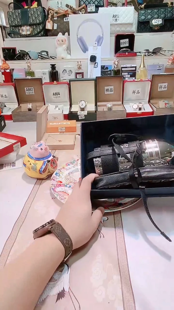 瓷片瓷器 库房到期 全部地板价@@1