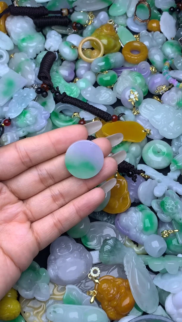 翡翠未镶嵌颈饰天然缅甸翡翠吊坠