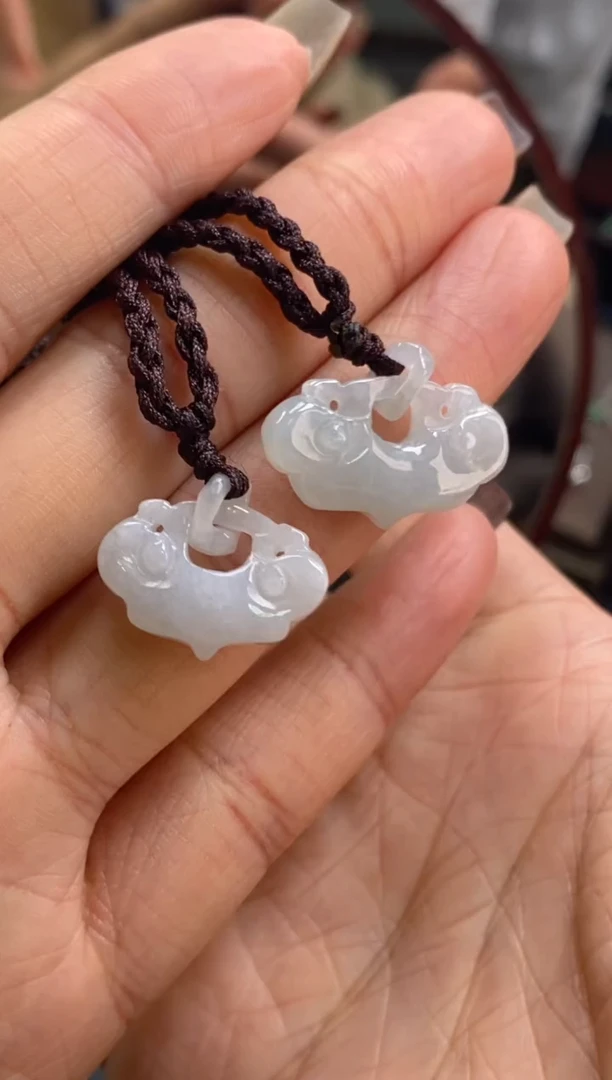 颈饰未镶嵌翡翠净货多样性发其一7561