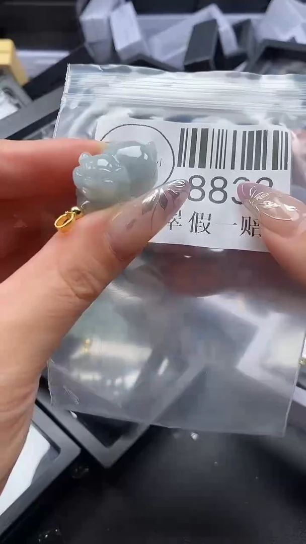 吊坠(不含链)未镶嵌翡翠8833