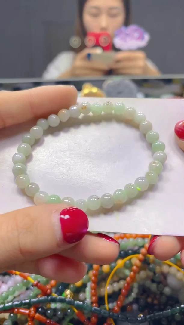 颈饰未镶嵌翡翠5MM/L/翡翠A货，一件也是批发价