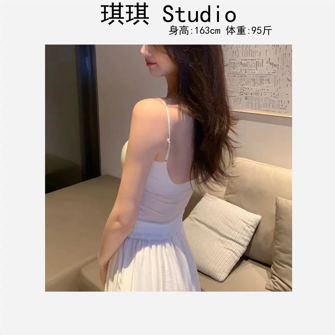 《琪琪家》夏季新款高级双肩细带露背无痕舒适亲肤通勤美背32816-G