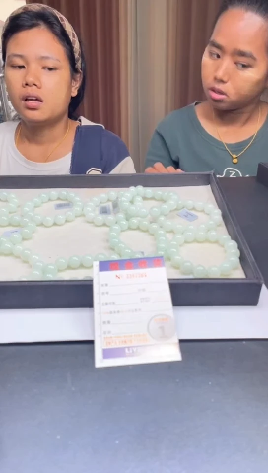 未镶嵌定制翡翠未抛光毛货多样性发其一拍一发一7364