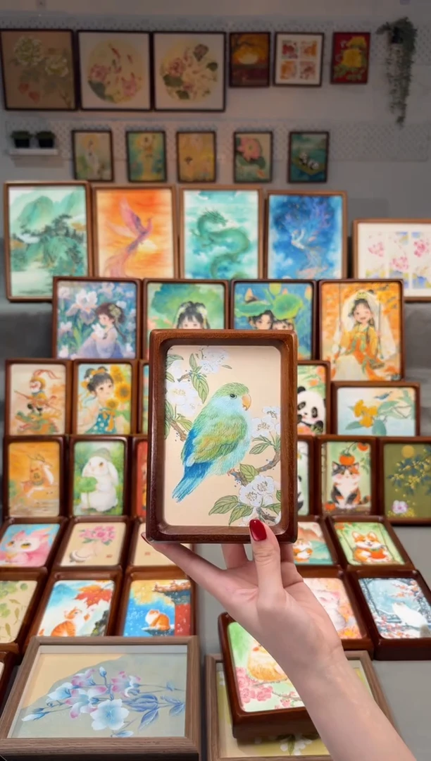 国画牡丹鹦鹉六寸带框