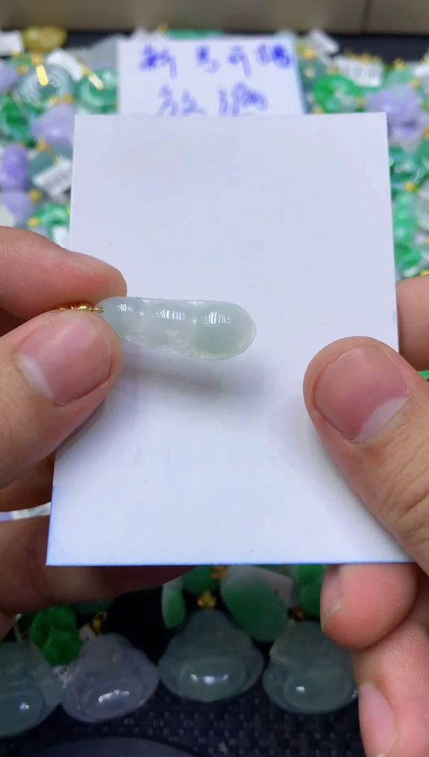 颈饰未镶嵌翡翠天然缅甸翡翠A货