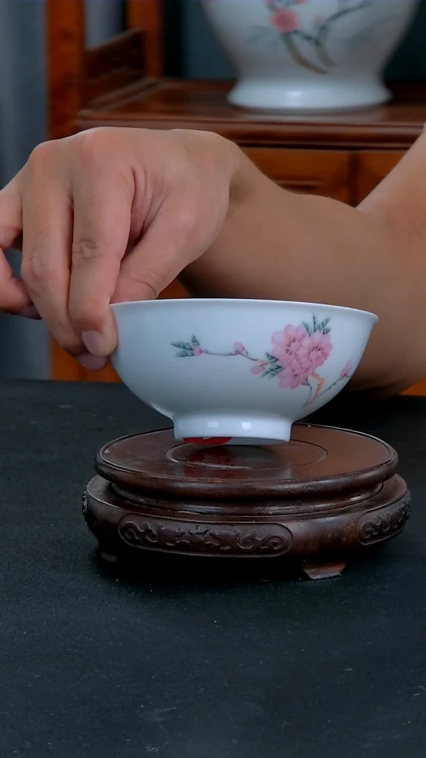 水点桃花观赏碗（瑕）