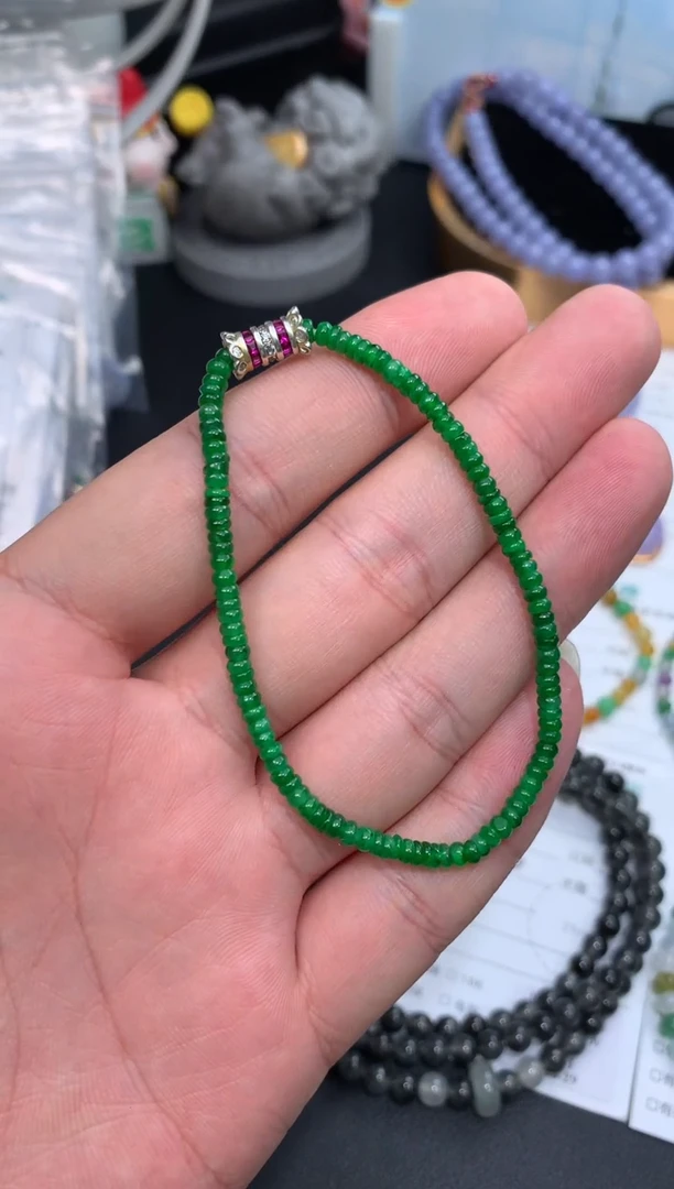 未镶嵌定制翡翠48小时鉴赏期 退货不扣服务费