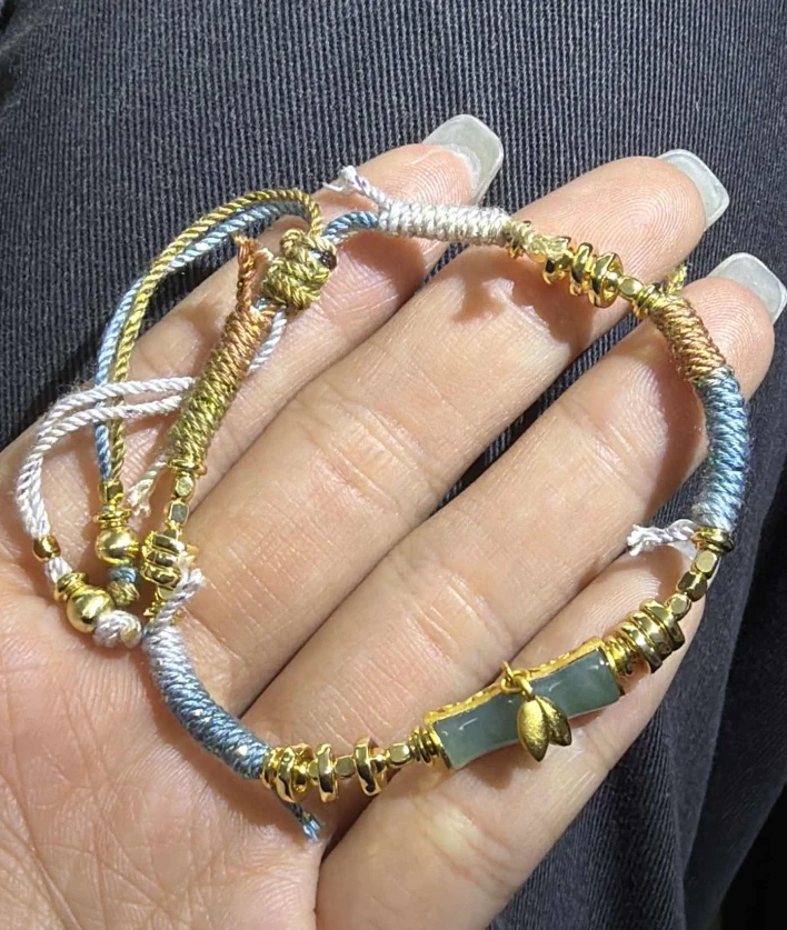 翡翠手绳  翡翠手绳