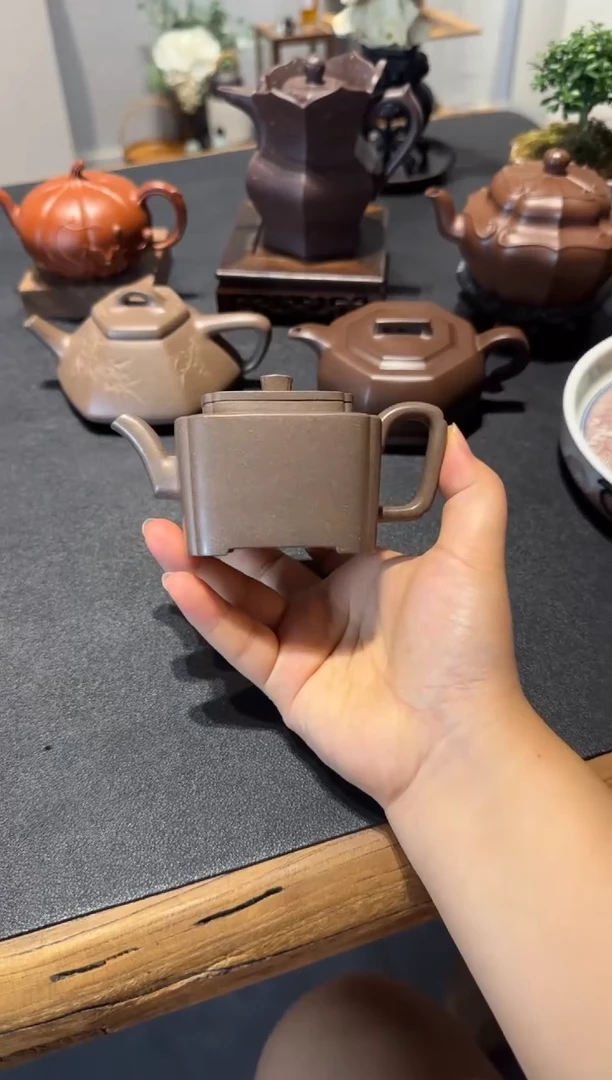茶壶紫砂M***c同春 紫砂壶【预】