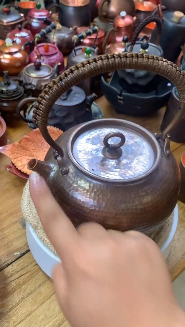 紫铜做旧北村圆环提梁壶