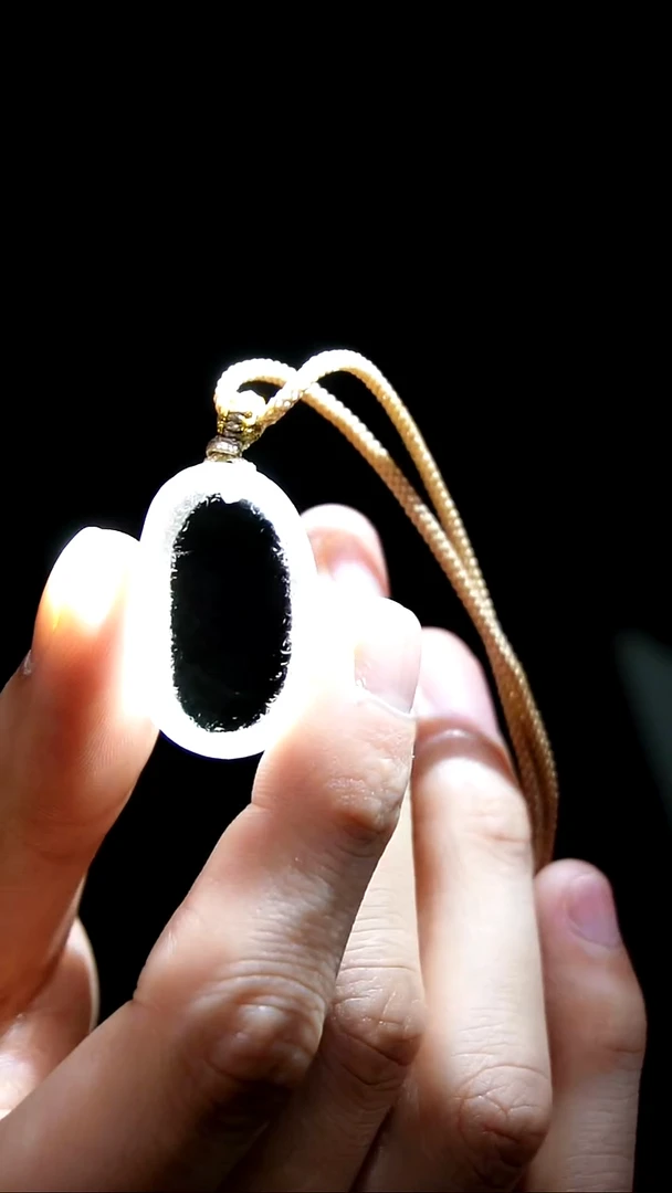 吊坠(赠链)未镶嵌水晶水晶