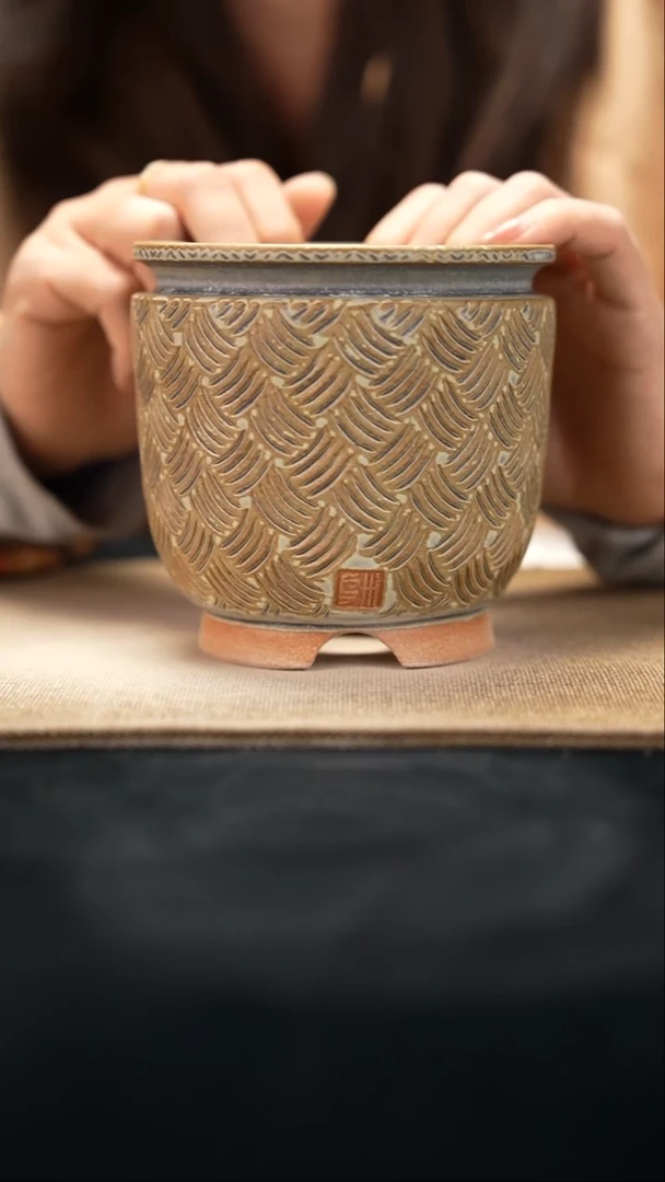 11-15-384花盆口径9瑕