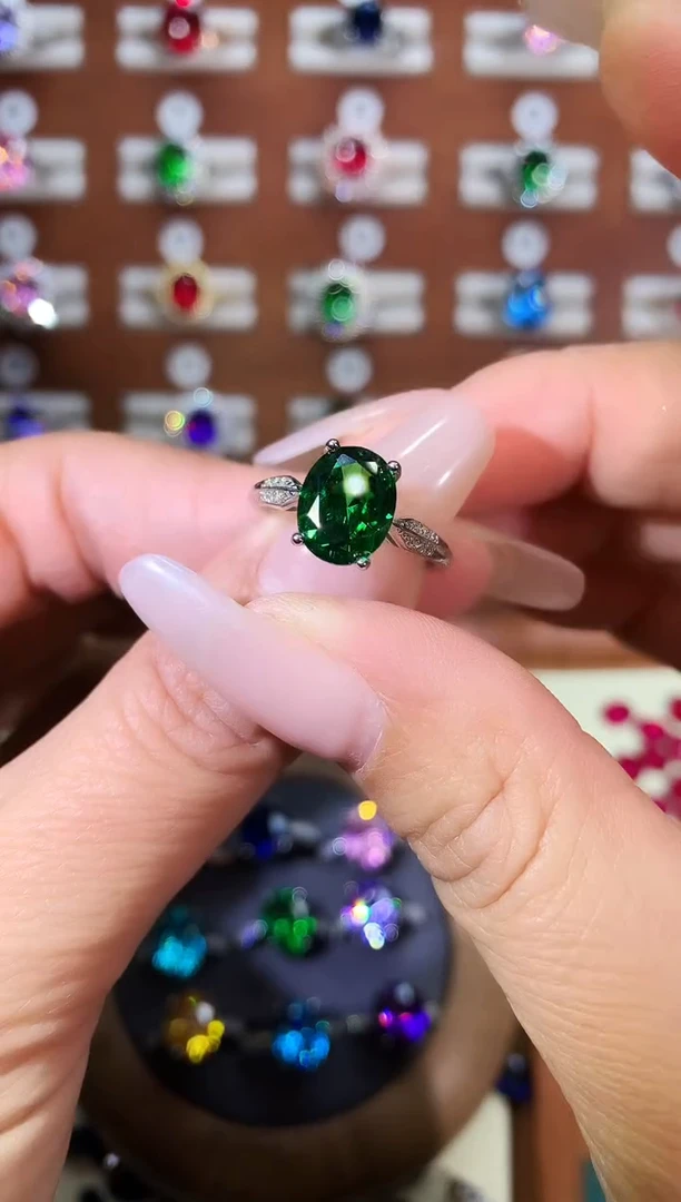 银S925镶嵌戒指碧玺810白