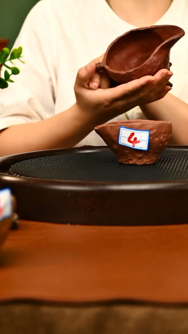 茶壶紫砂4宜兴原矿紫砂.全手华军制作公道