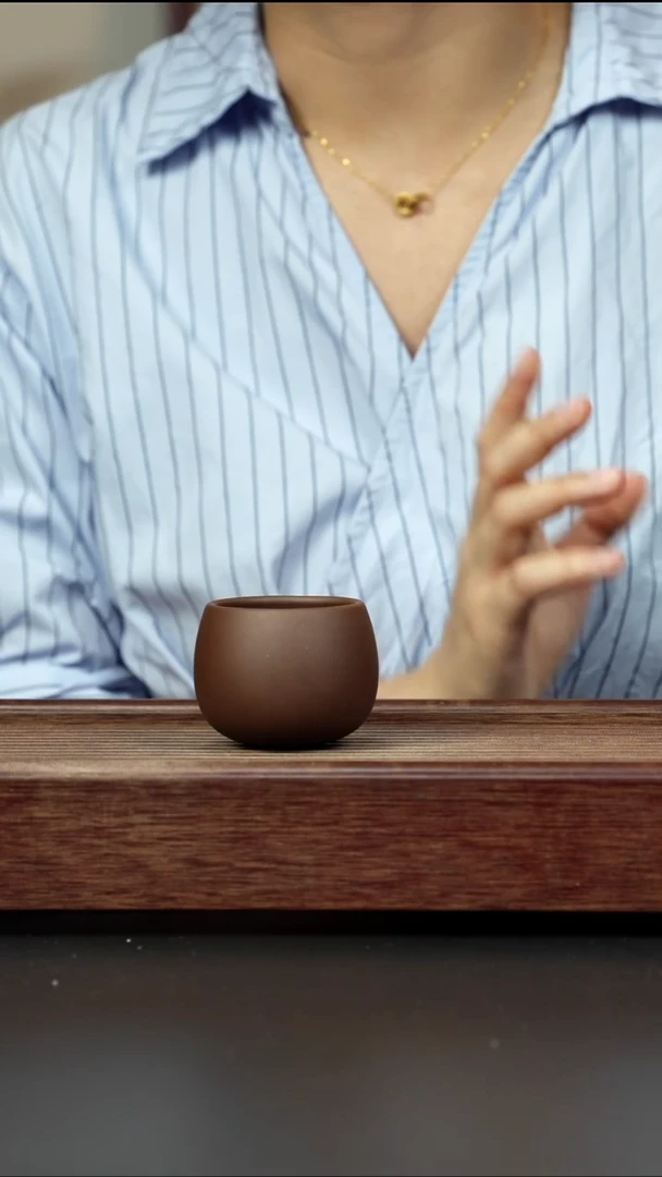 紫砂茶杯老紫泥 不倒翁杯