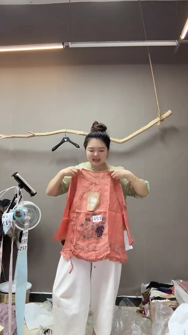 沐小睿服饰麻衣451