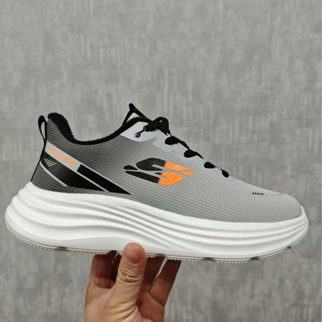 【小伦优选】2026年冬季加绒全皮耐磨防滑时尚百搭运动慢跑鞋2513