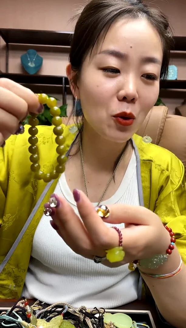 岫玉未镶嵌手串多样性发货其中发一
