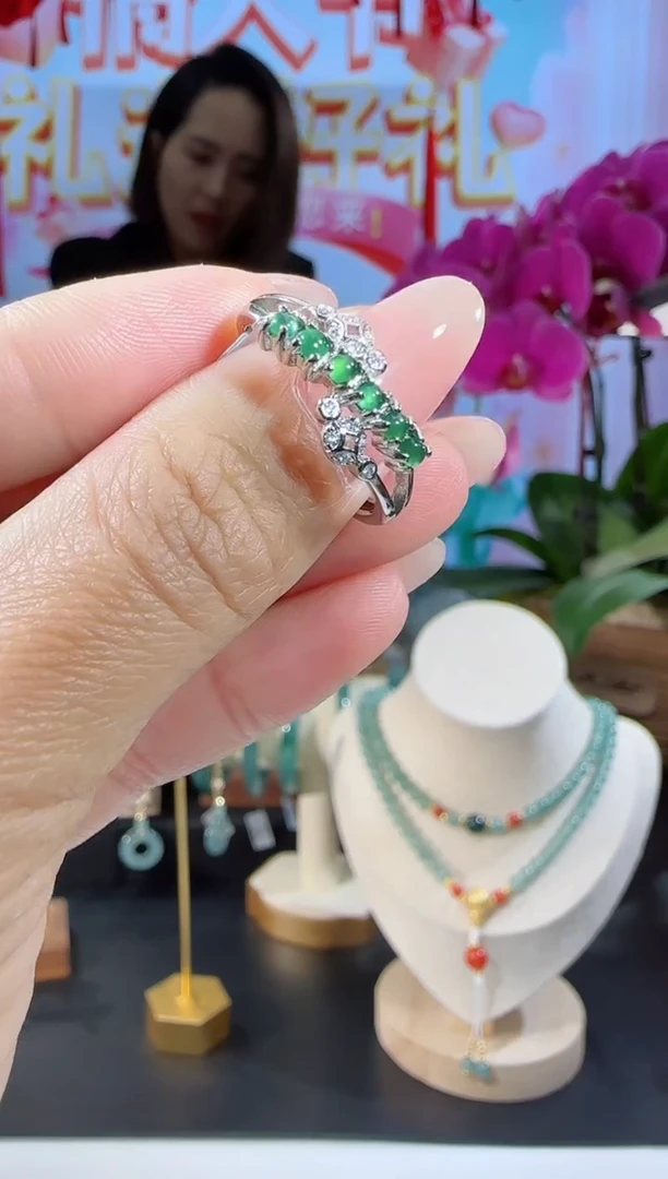 【闪购商品】翡翠戒指合金戒指多样性发一