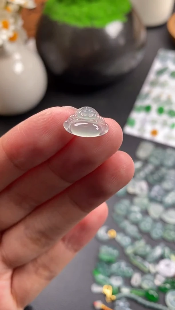 散珠翡翠冰种佛公