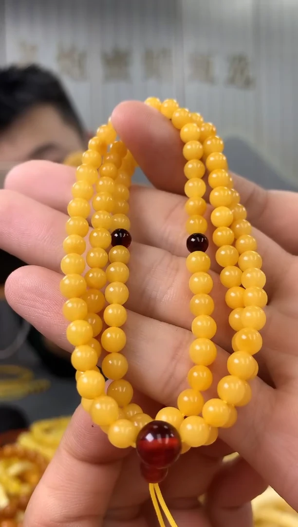 【闪购商品】琥珀裸石未镶嵌链子多样性发其一