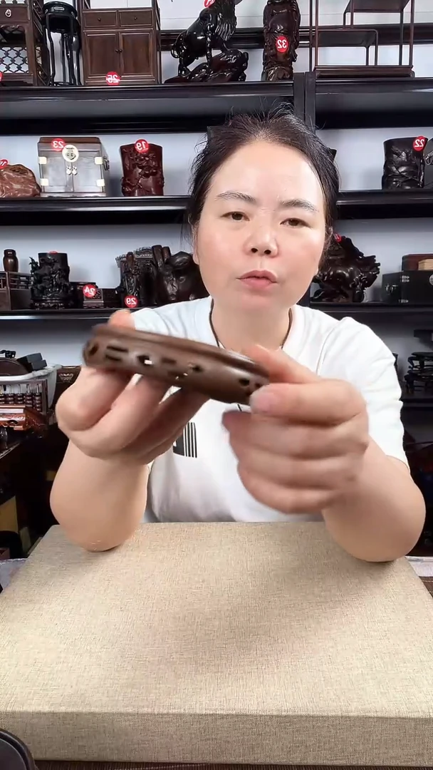 木瑕疵9公分老李红木工艺品