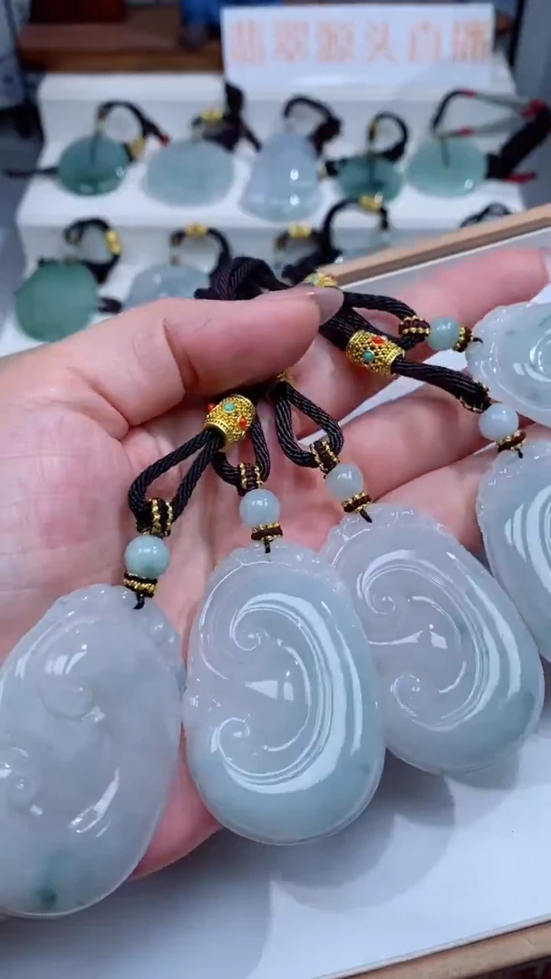 颈饰未镶嵌翡翠吊坠团购多样性发一件