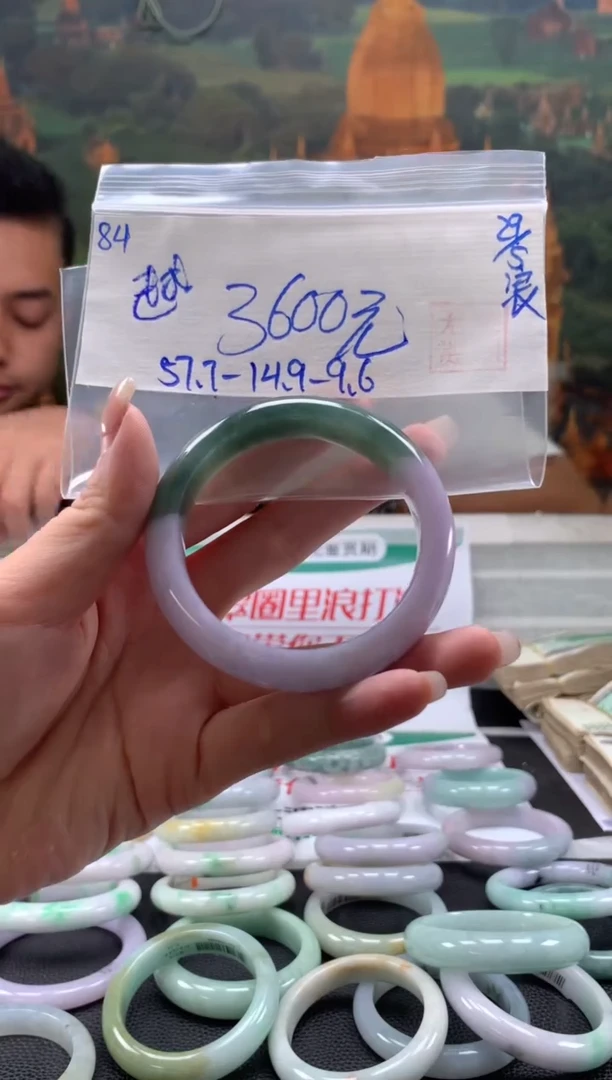 翡翠手镯未镶嵌翡翠手镯 下单联系小耳机#84