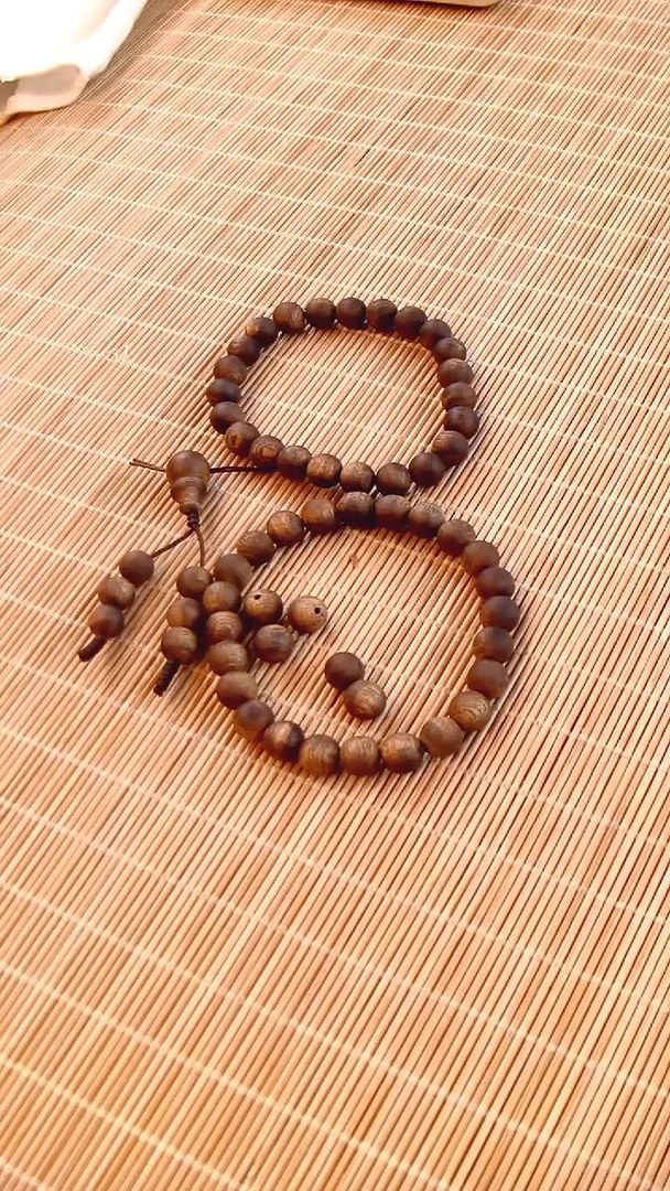 【闪购商品】沉香手串海南莺歌绿奇楠卡8单圈手串2个+单颗几颗