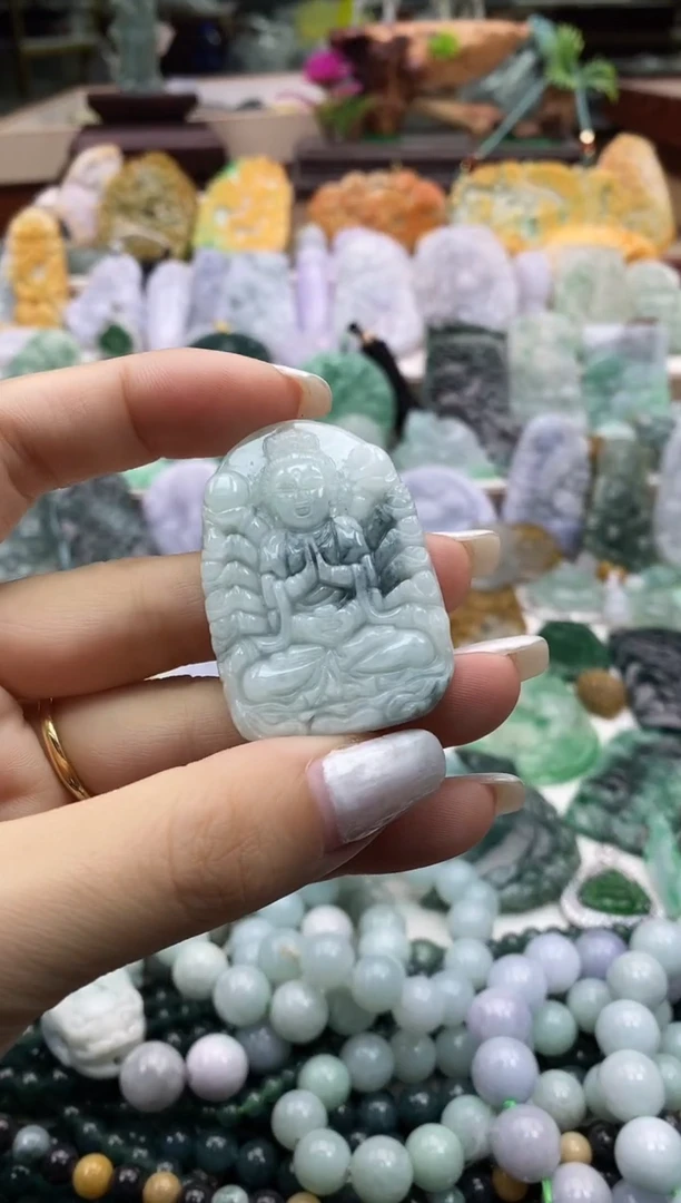 颈饰未镶嵌翡翠010