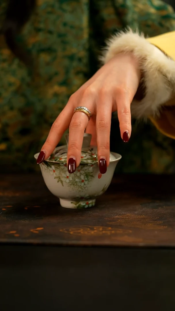 【闪购商品】瓷片            拍拍拍