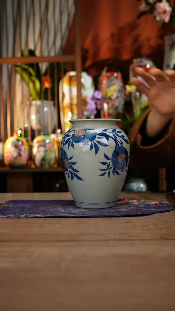 当代景德镇设计师釉下手绘陶瓷花瓶