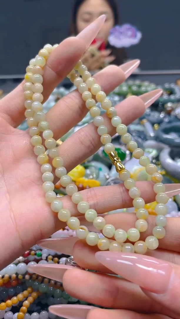 颈饰未镶嵌翡翠5MM