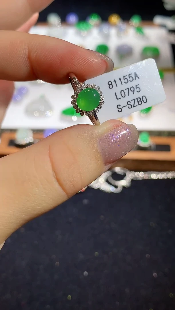翡翠戒指18K金镶嵌L0795多样性发其一
