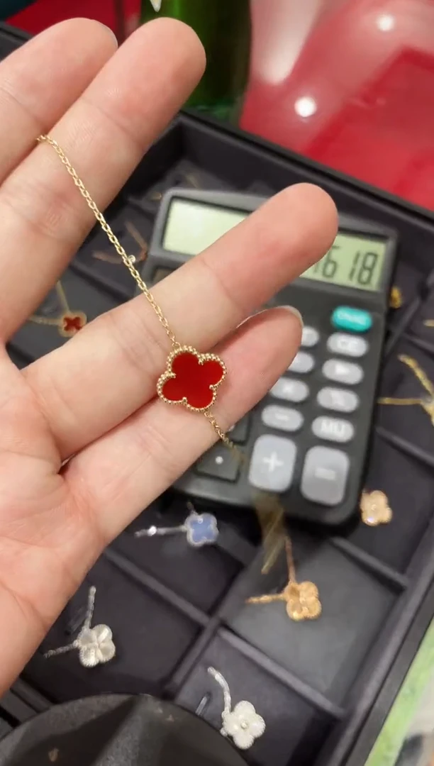 玛瑙/玉髓手链18K金镶嵌红色k黄，单花手链BG