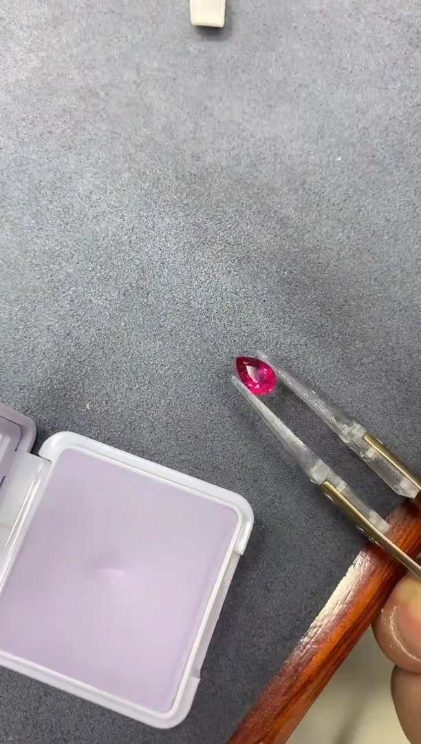 未镶嵌裸石碧玺1.17ct 18