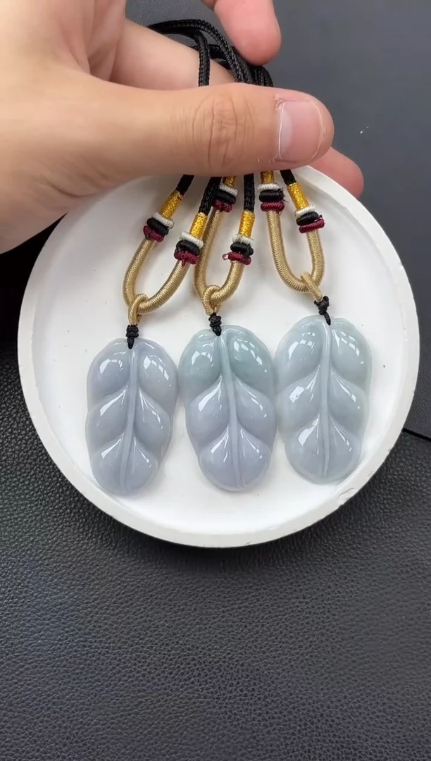 颈饰未镶嵌翡翠K610-1060树叶多样性发一件